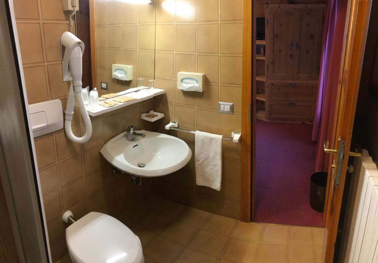 Garni La Casetta Otel Livigno Dış mekan fotoğraf