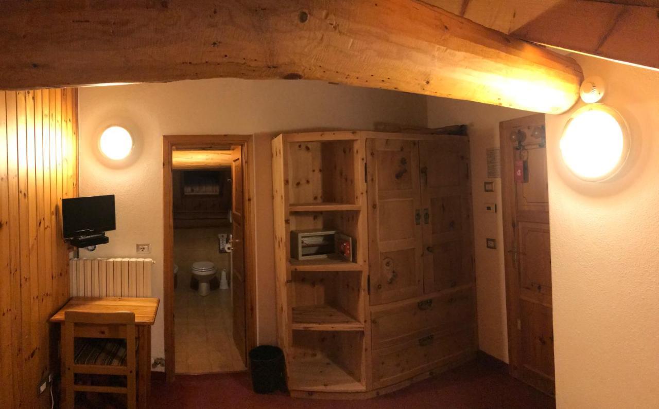 Garni La Casetta Otel Livigno Dış mekan fotoğraf