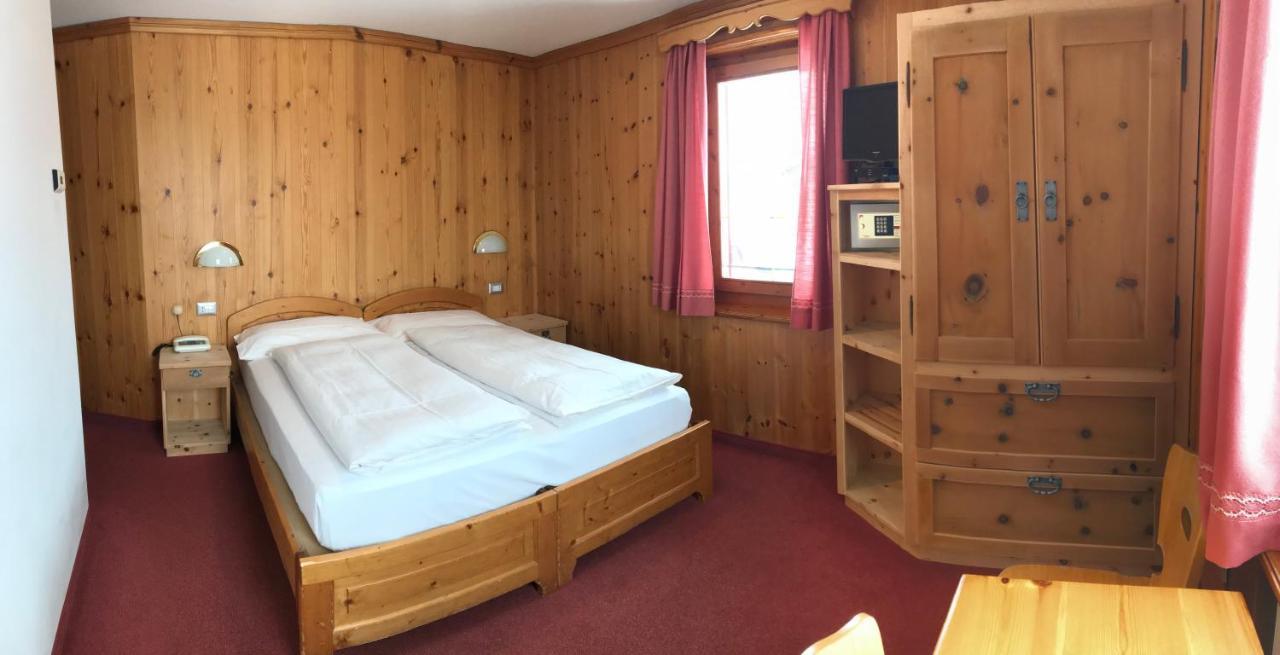 Garni La Casetta Otel Livigno Dış mekan fotoğraf