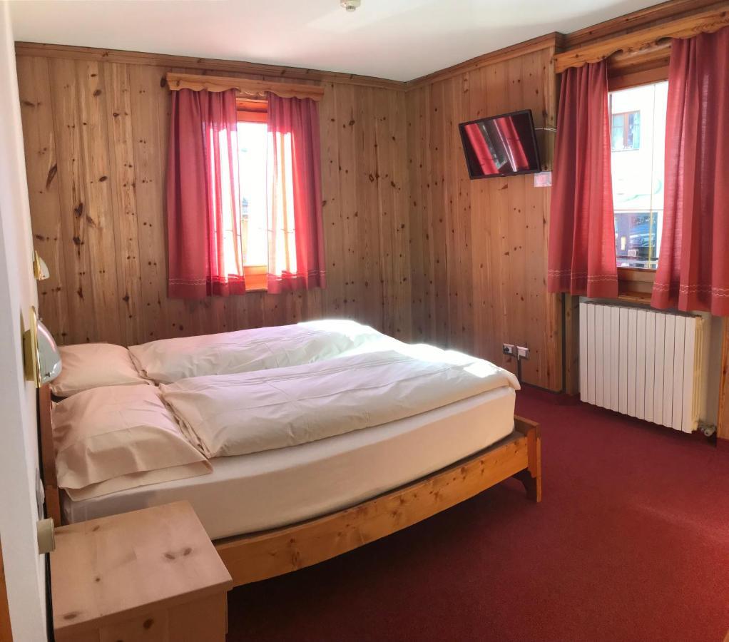 Garni La Casetta Otel Livigno Dış mekan fotoğraf